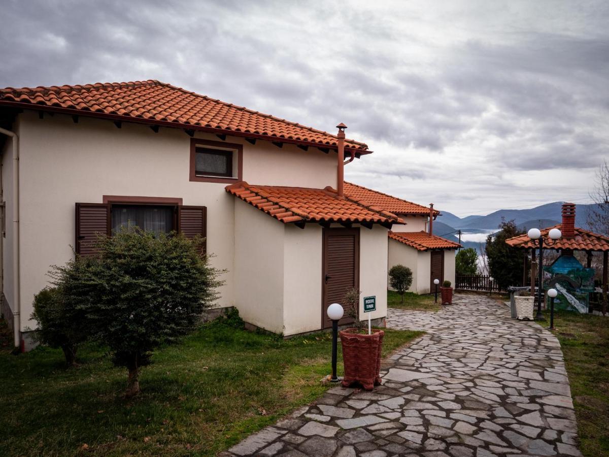 Karyon Apartment *